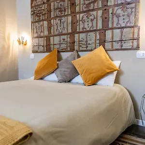 tresca-charme-luxury-apartments.barihotels.org/