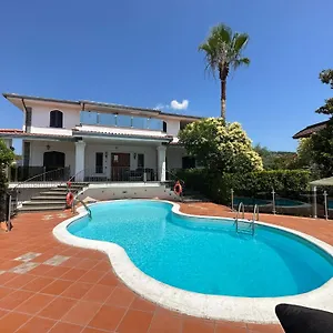 bb-villa-nunzia.hotels-amalfi.com/