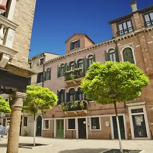 2* Bed and breakfast Ca' Santo Spirito